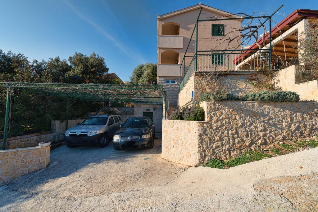 Holiday Home Mirna Vala Sevid Exterior photo